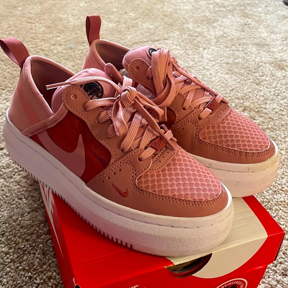 Nike Court vision